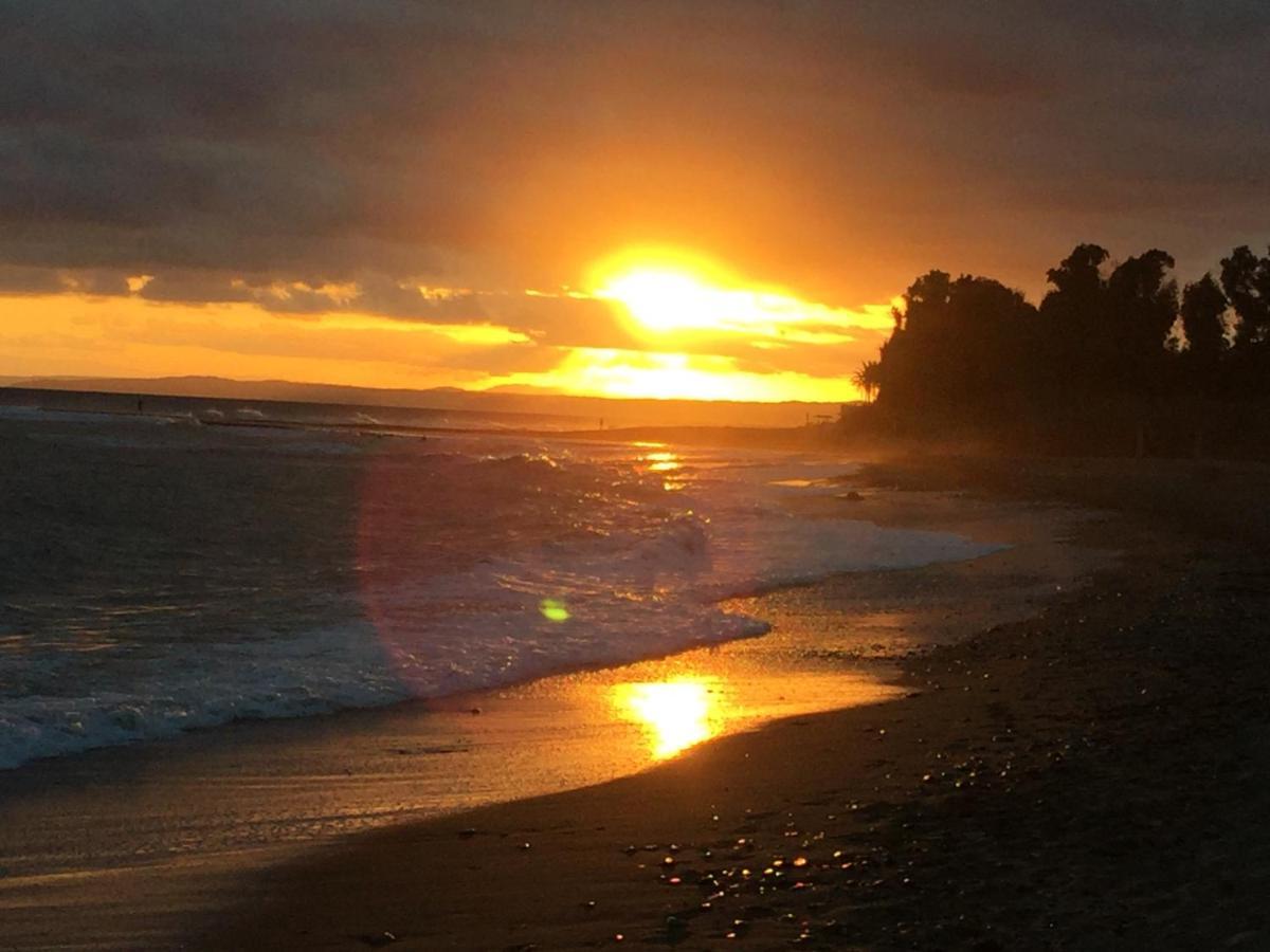 Beachside Эстепона Экстерьер фото